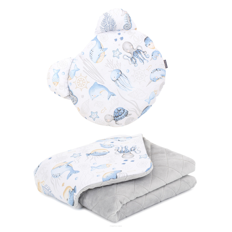 MAMO-TATO Kocyk dla niemowląt z poduszką MIŚ - Ocean błękitny / jasny szary