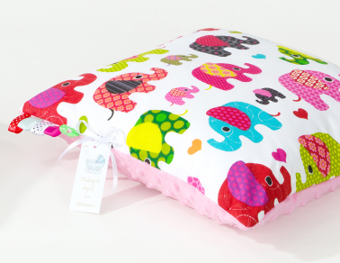 MAMO-TATO Double-sided Minky pillow 40x40 Słoniaki różowe / róż